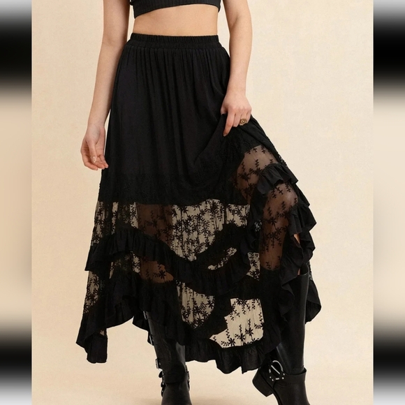 Elastic Waist Lace Skirt - Picture 1 of 4